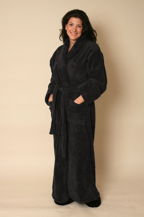 Our luxurious warm body spa robes are incredibly popular because of their durability, lightweight feel and incredible softness. These robes hold up well against multiple washings and dry fast. Our spa robes look like terry and will not pill. Great His and Hers wedding gift. Create spa feel and stay warm and cosy at home.